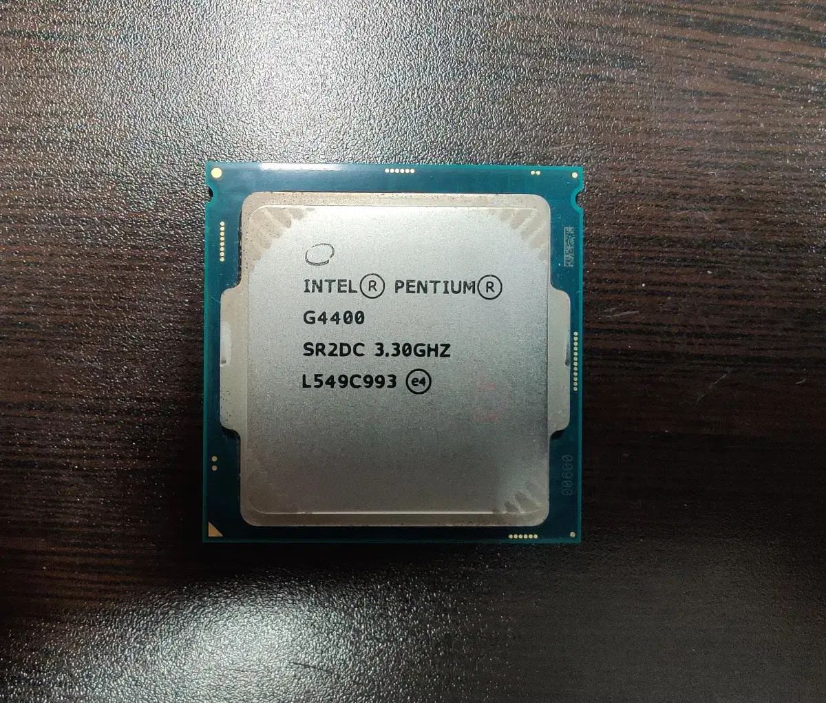 인텔 펜티엄 G4400 6세대 CPU